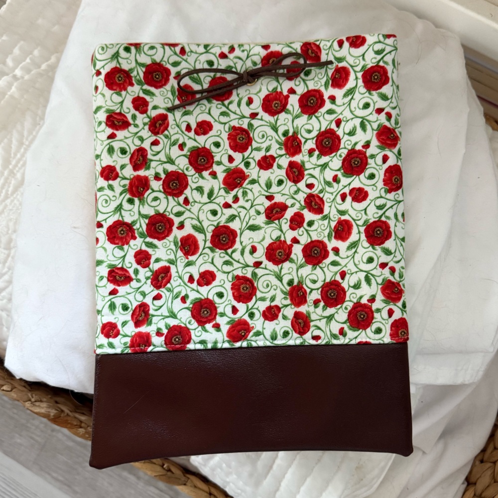 Floral Red and Brown Book/Tablet Sleeve